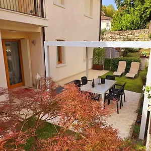 Apartment Il Piccolo Borgo, Valdobbiadene